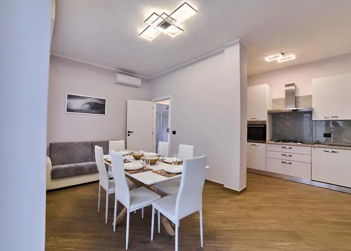 Charm Of Apartment *